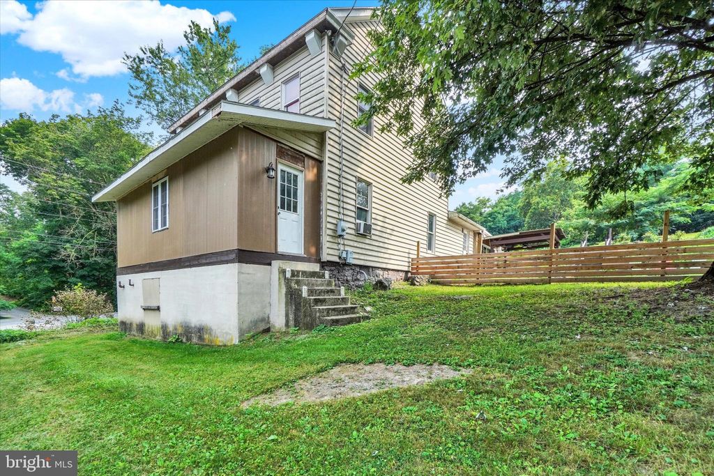 Photo of 450 River Drive, YORK HAVEN, PA 17370 (MLS # PAYK2087126)