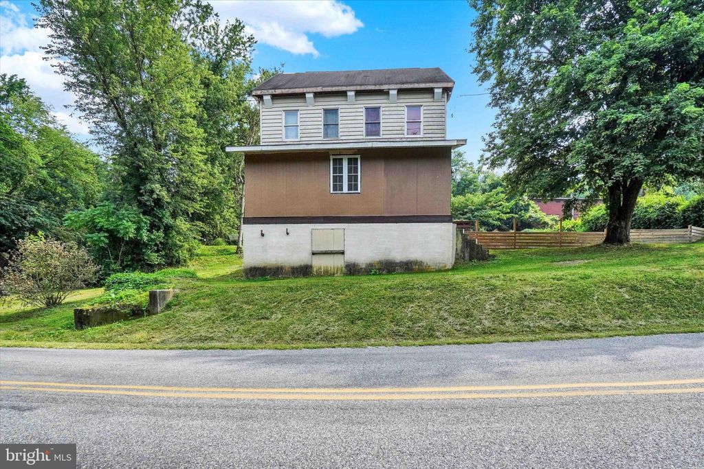 Photo of 450 River Drive, YORK HAVEN, PA 17370 (MLS # PAYK2087126)