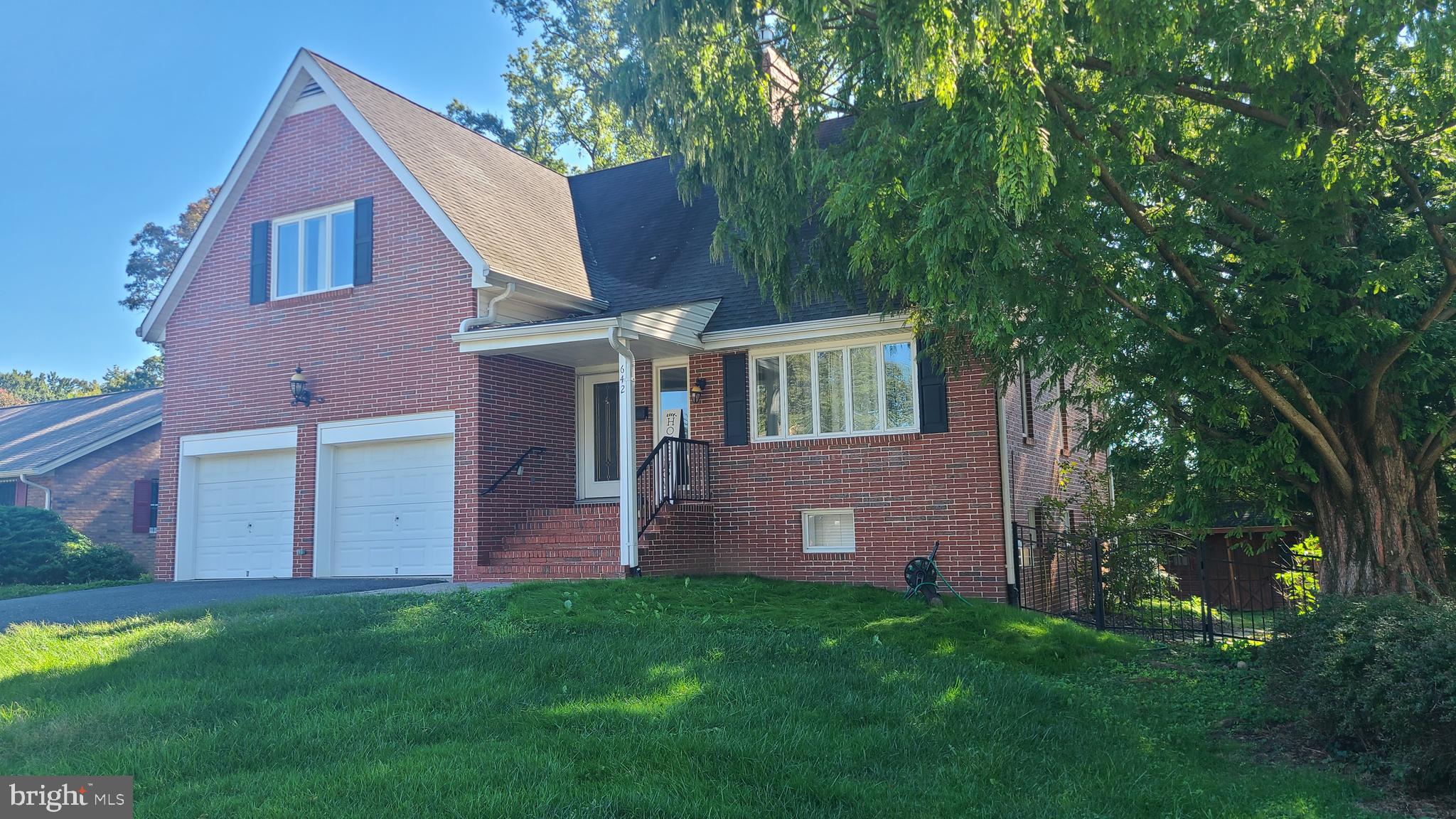 642 WESTWOOD DRIVE