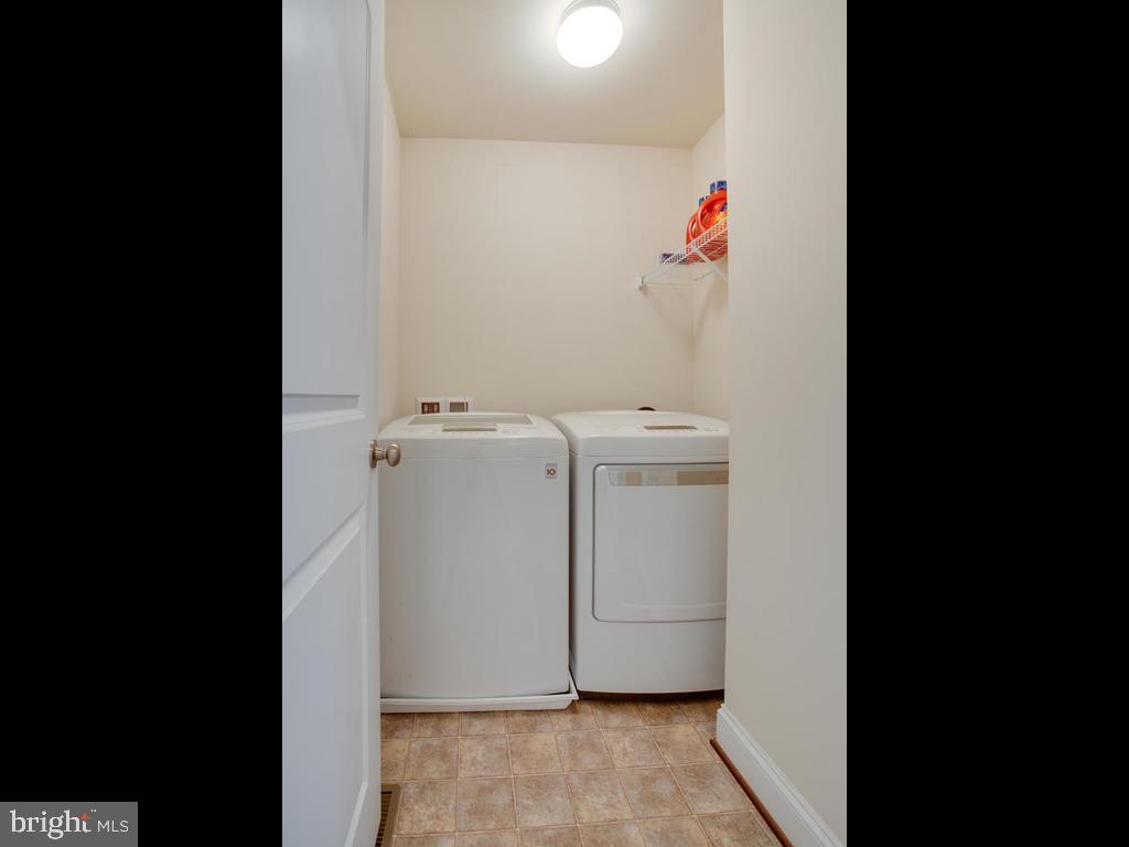 NORTH POINTE SUB - Residential