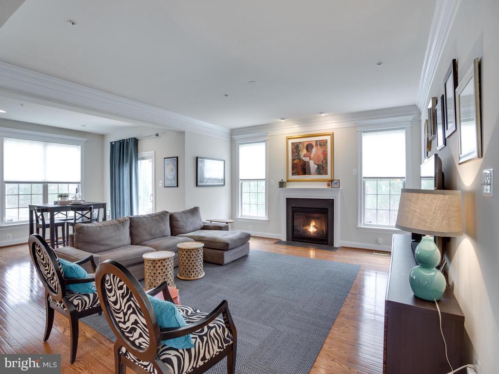 NORTH POINTE SUB - Residential