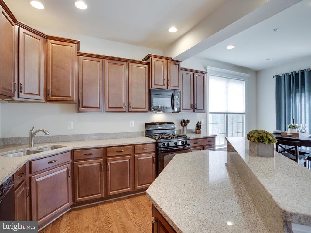 NORTH POINTE SUB - Residential