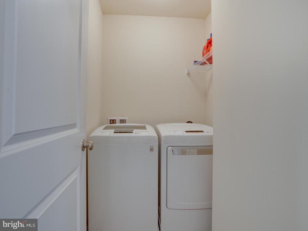 NORTH POINTE SUB - Residential