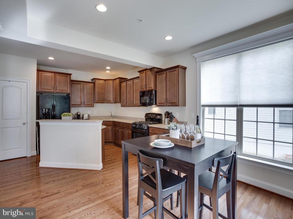 NORTH POINTE SUB - Residential