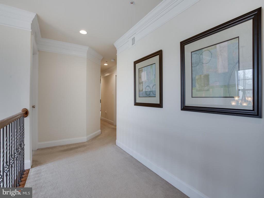 NORTH POINTE SUB - Residential