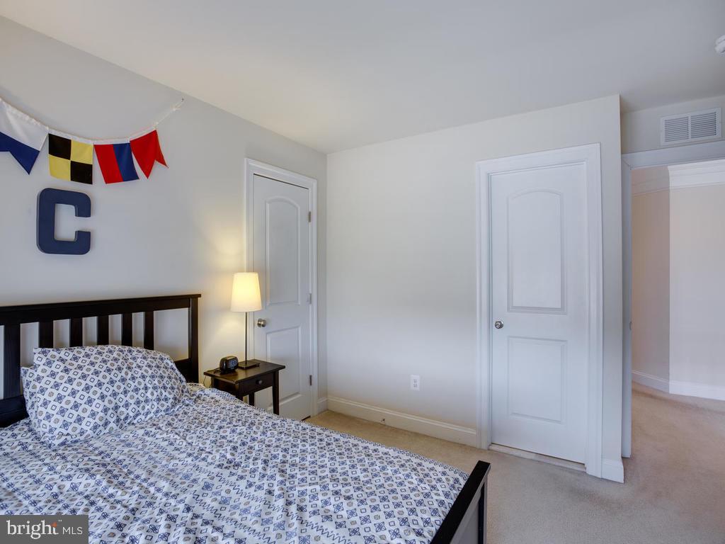 NORTH POINTE SUB - Residential