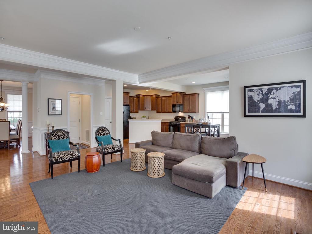 NORTH POINTE SUB - Residential