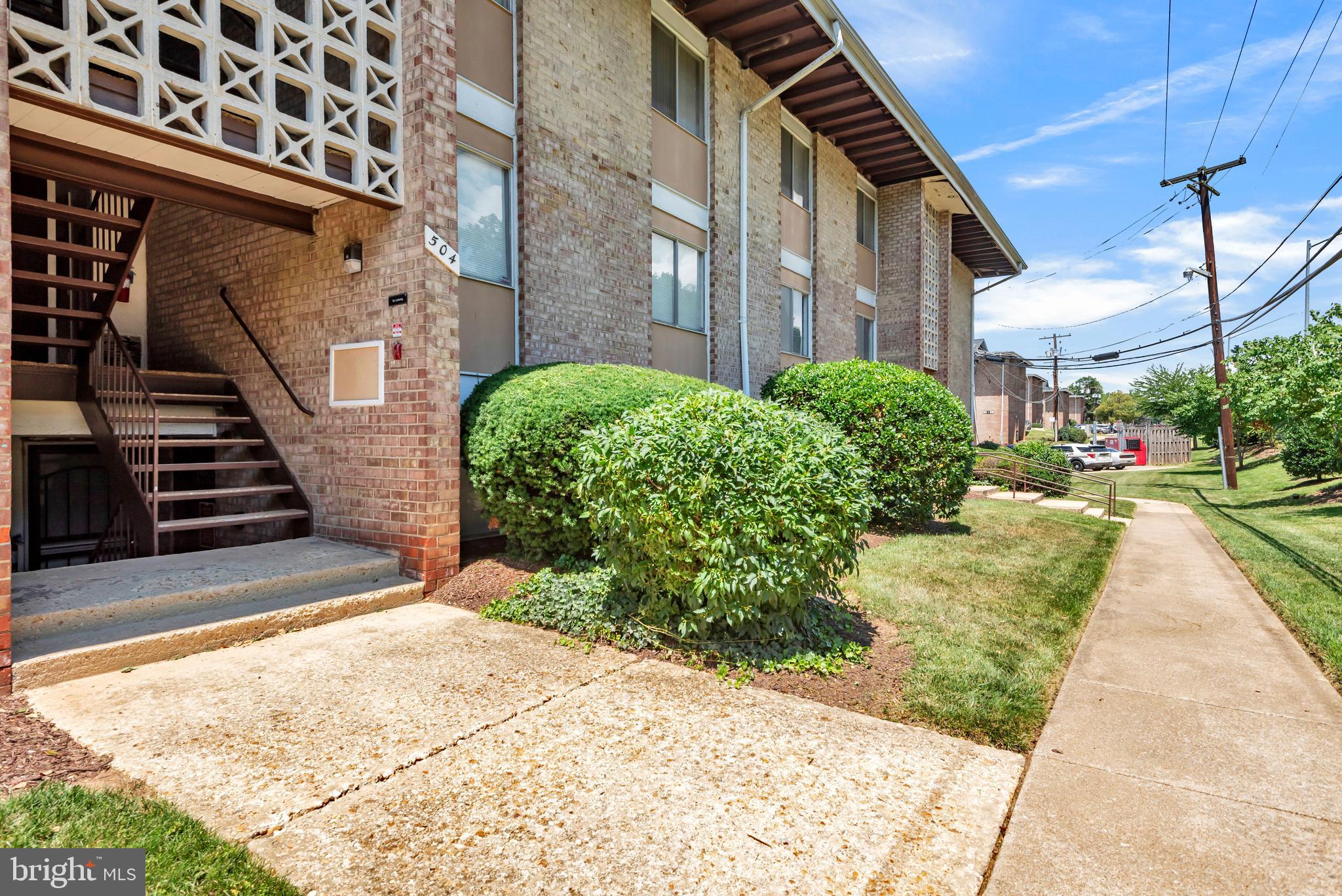504 WILSON BRIDGE DRIVE 6705B/B1