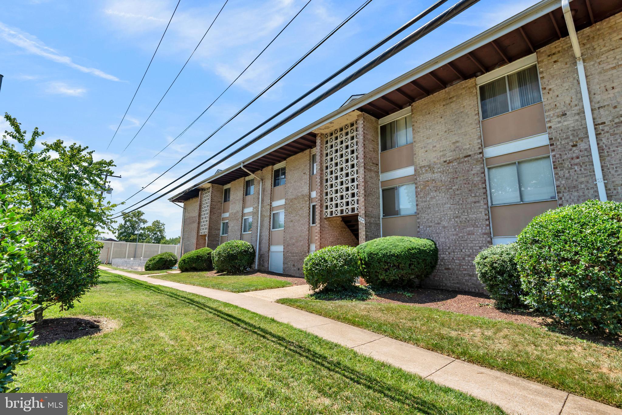 504 WILSON BRIDGE DRIVE 6705B/B1