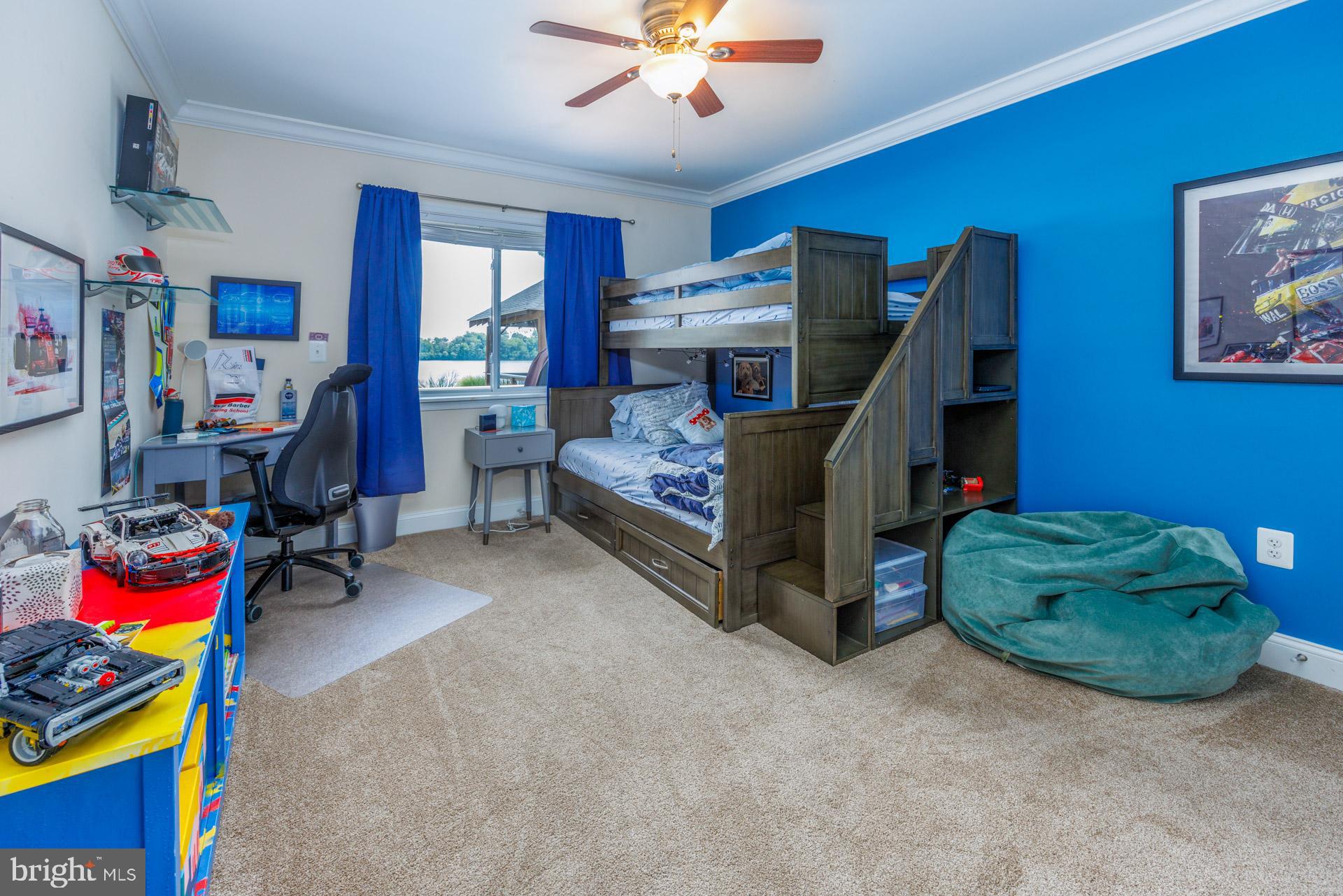 BELLE POINT FARM - Residential