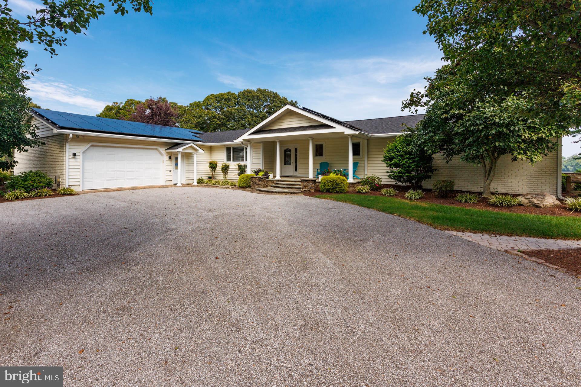 BELLE POINT FARM - Residential