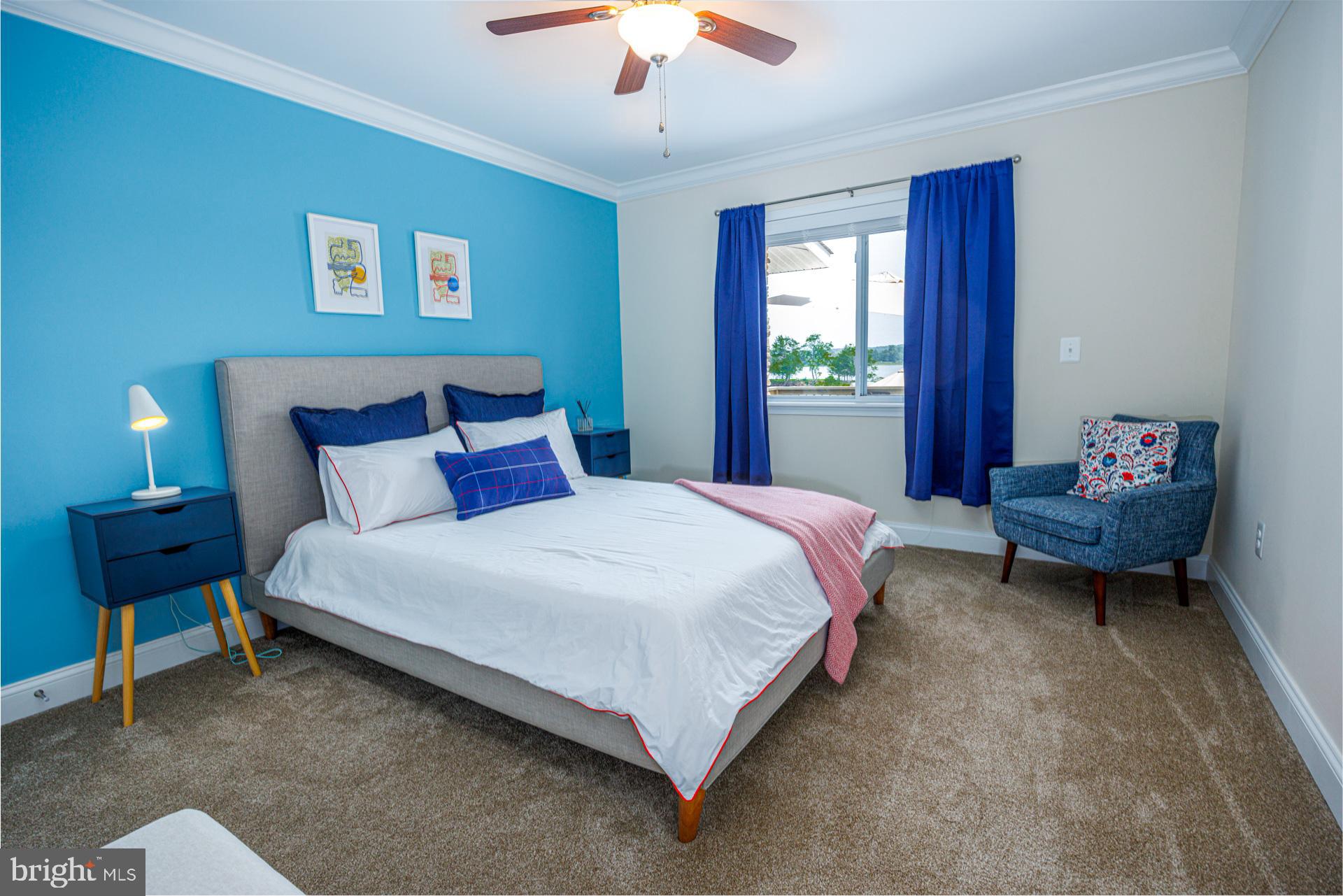 BELLE POINT FARM - Residential