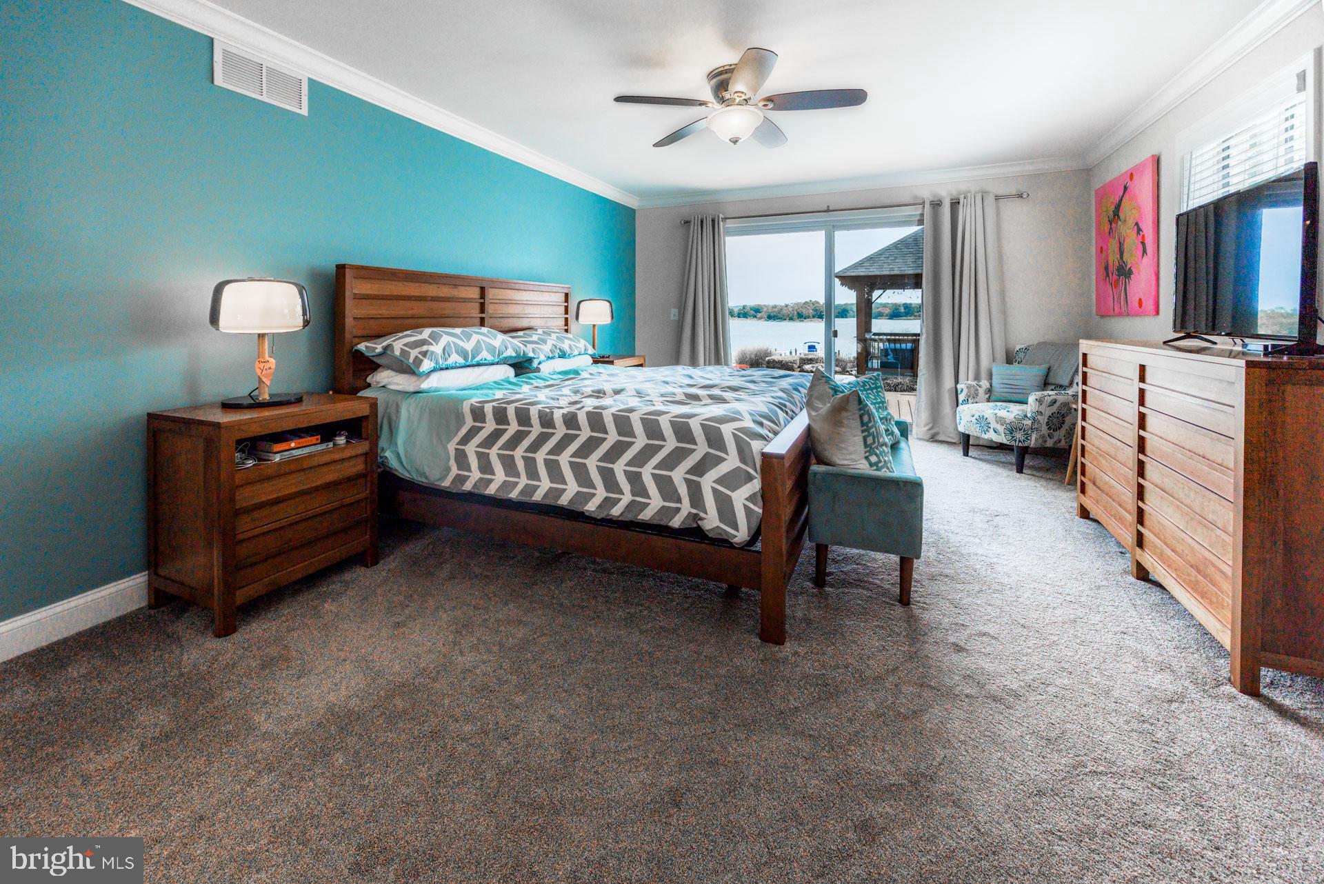 BELLE POINT FARM - Residential