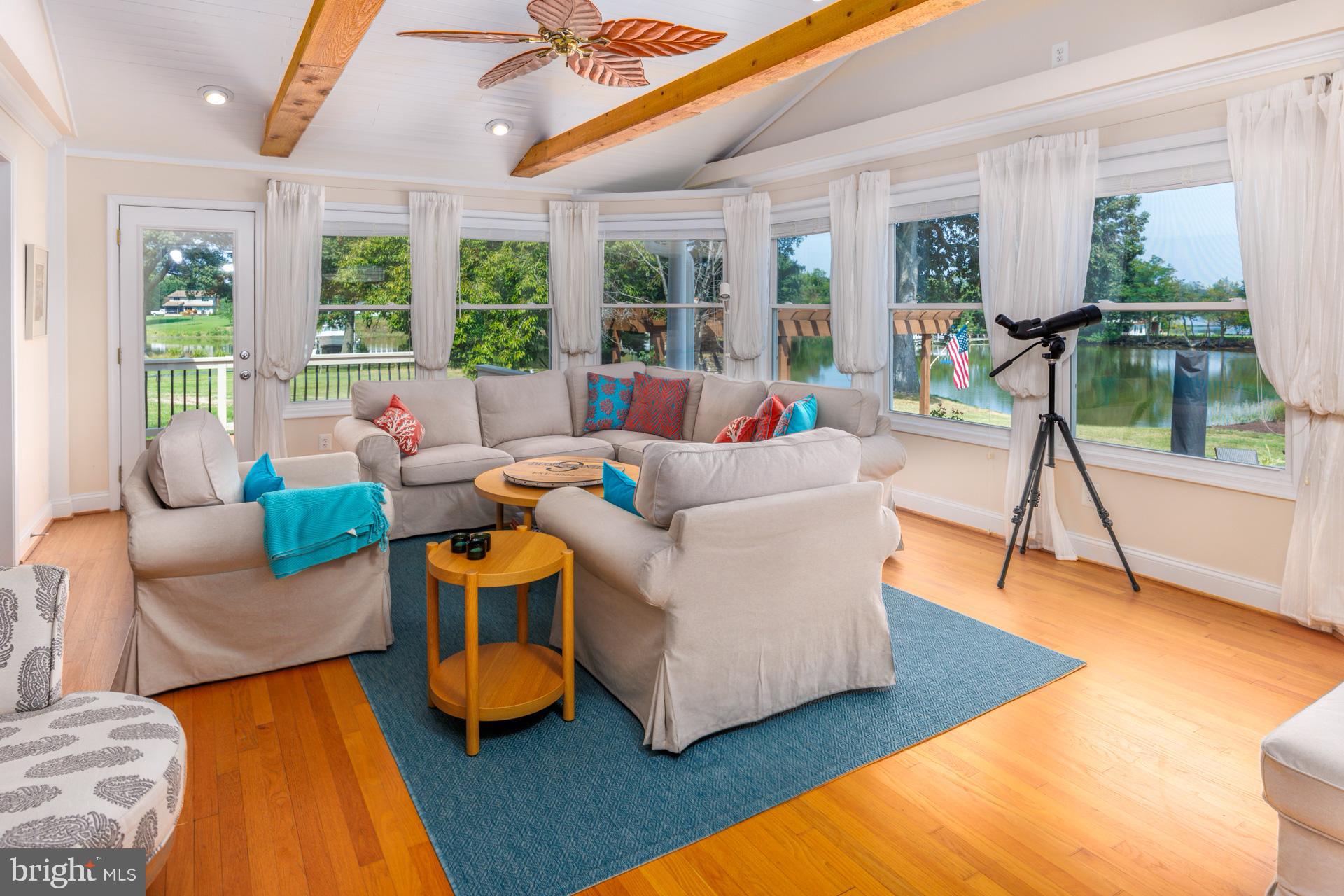 BELLE POINT FARM - Residential