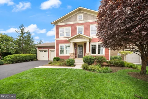 24921 Balmoral Glen Court, Aldie, VA MLS: VALO2134534