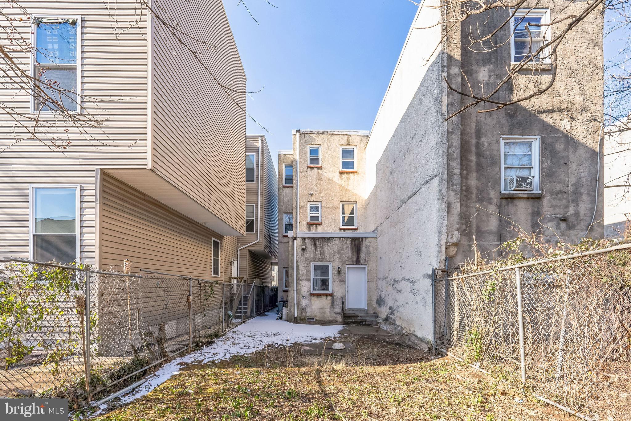 TEMPLE UNIVERSITY - Residential