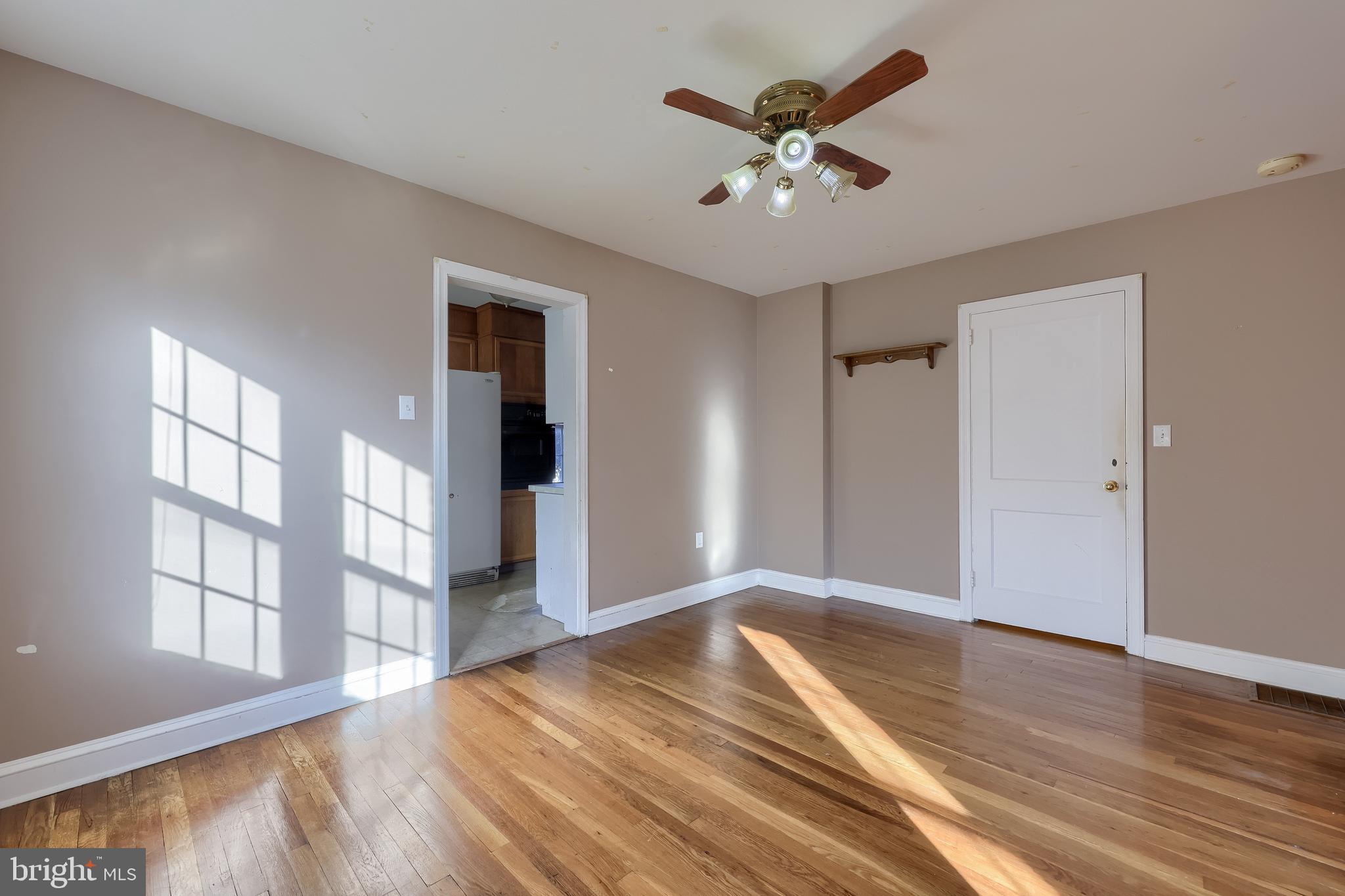 HAMILTON PARK - Residential