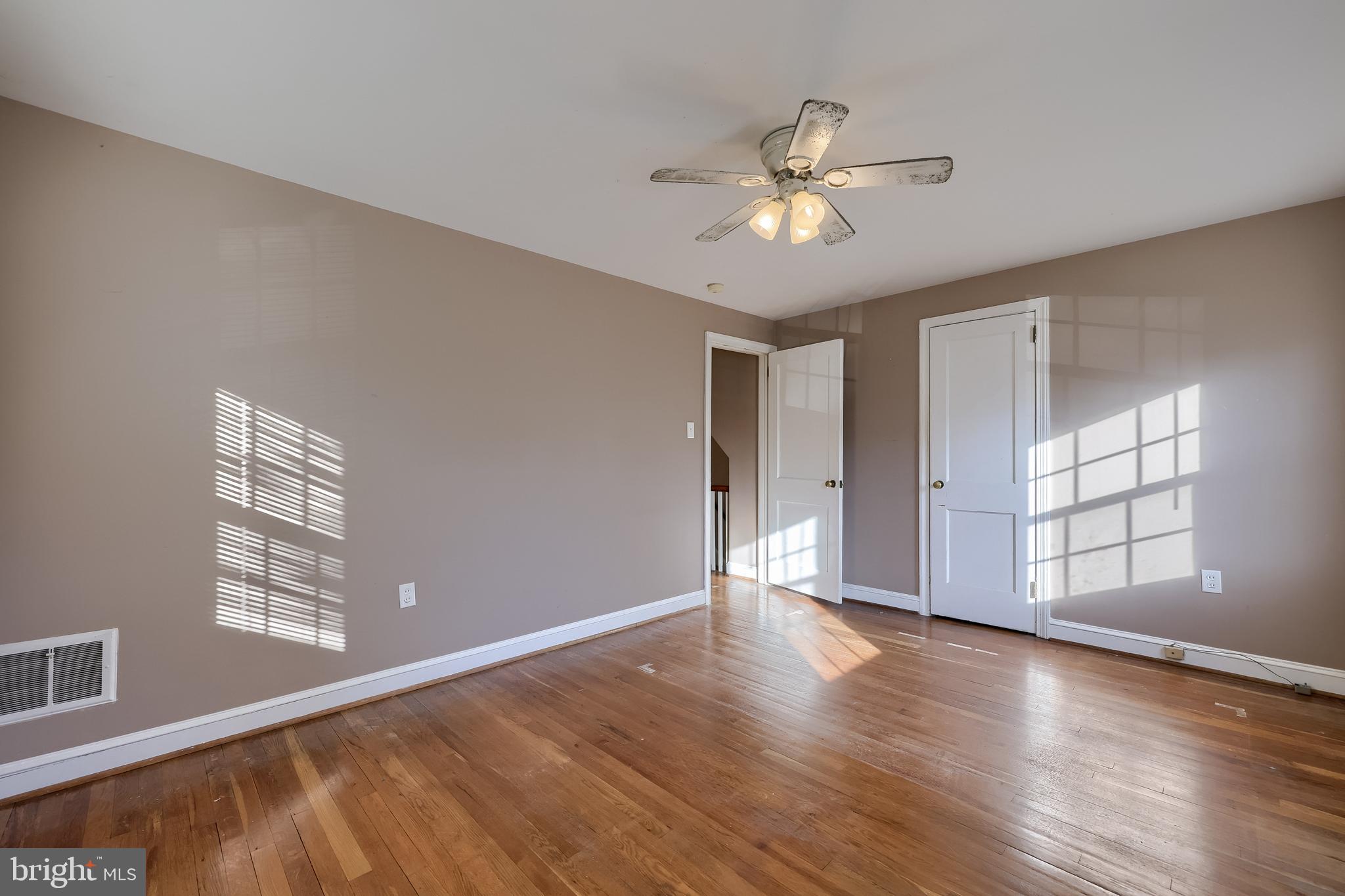 HAMILTON PARK - Residential