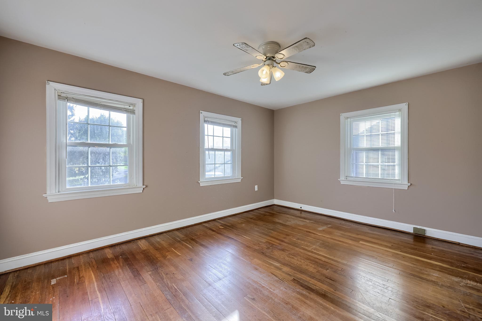 HAMILTON PARK - Residential