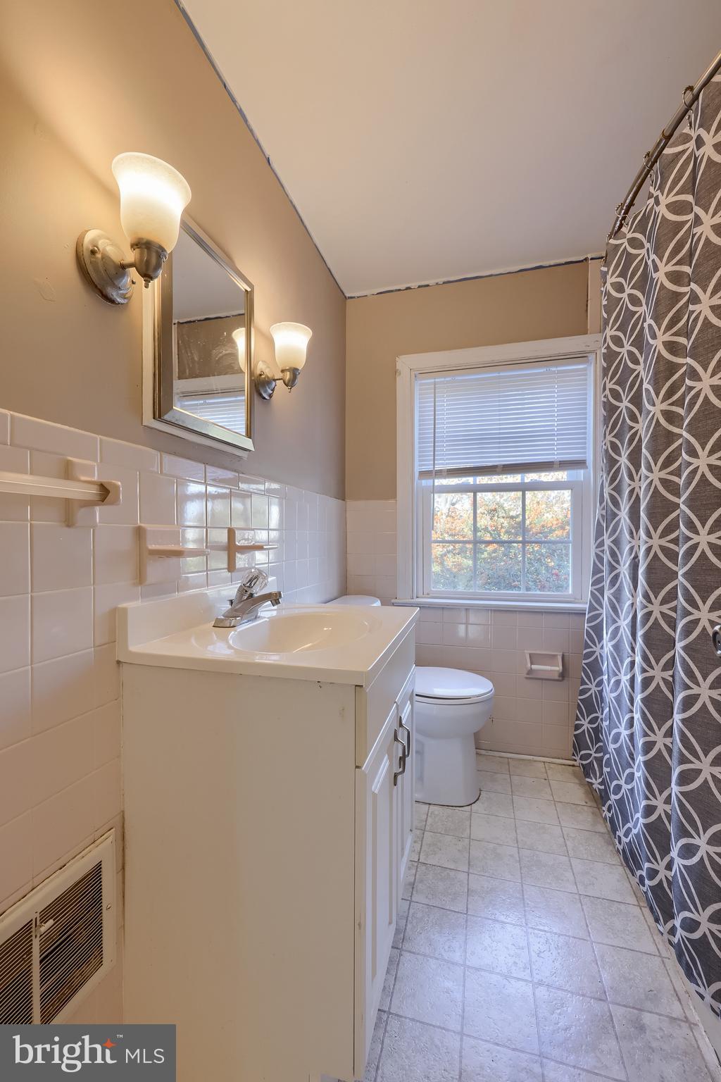 HAMILTON PARK - Residential