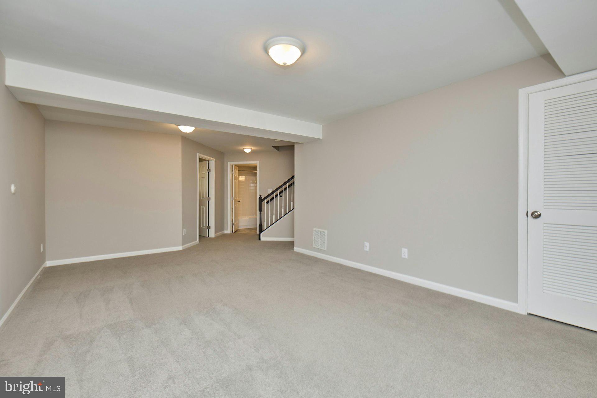 GREENHILL CROSSING - Residential