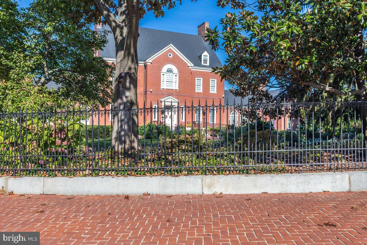 SHIPLEYS CHOICE - Residential