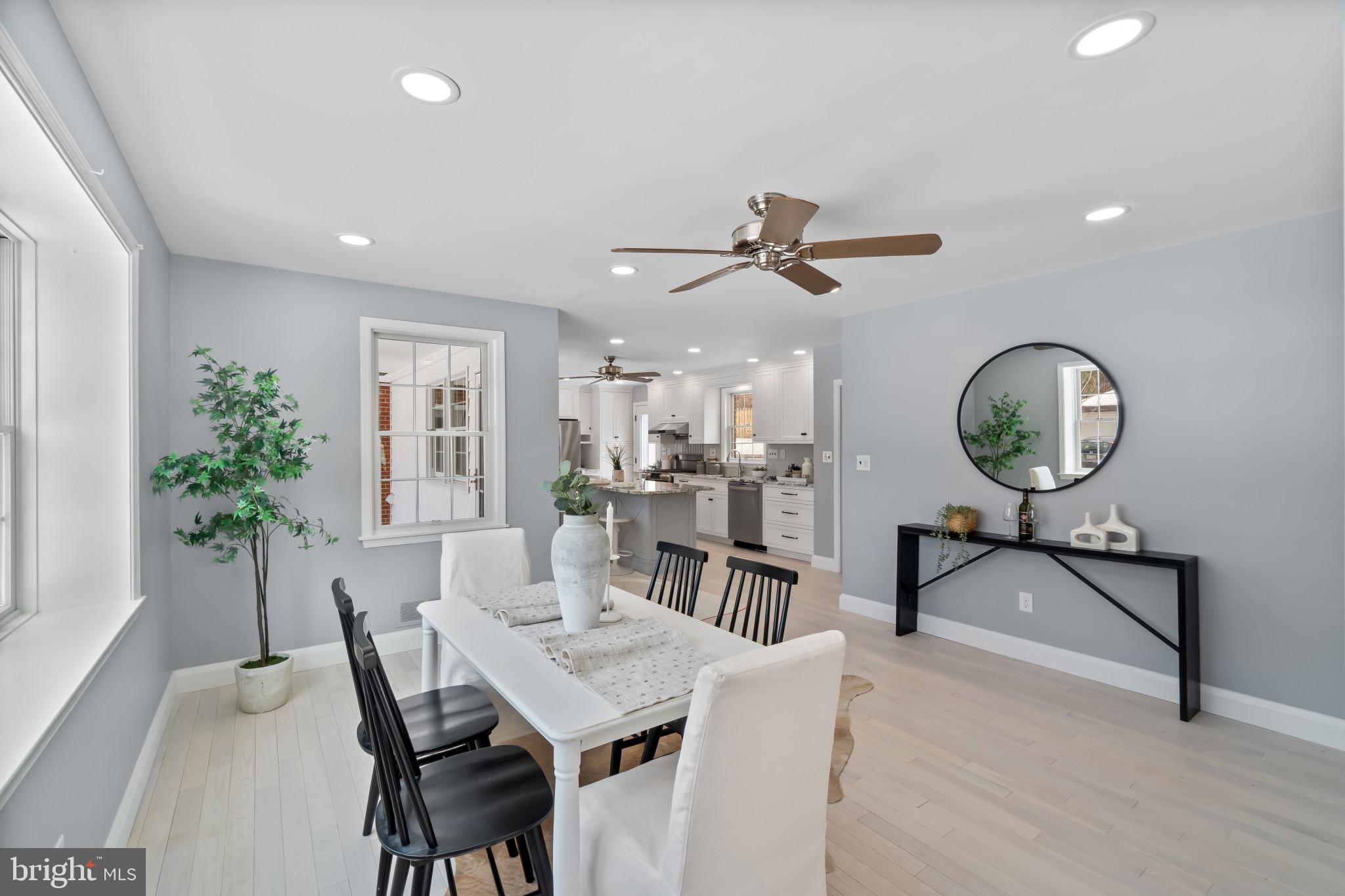 KNOLLWOOD - Residential