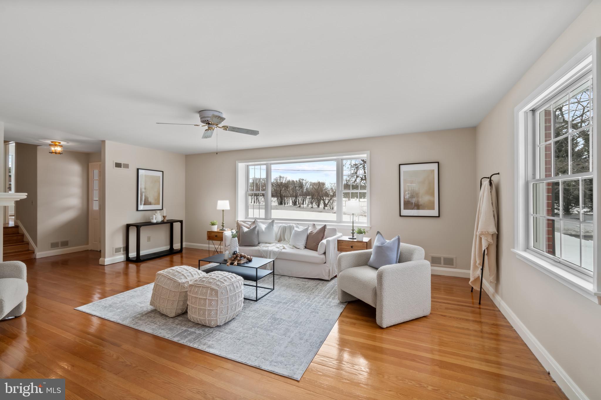 KNOLLWOOD - Residential