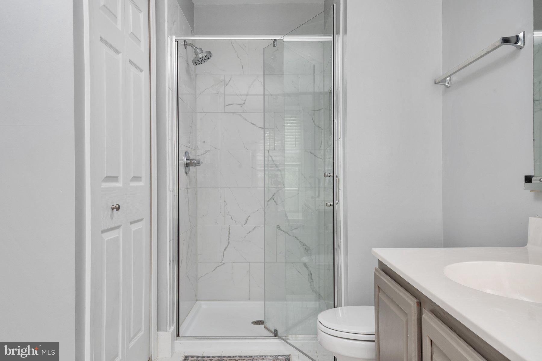 HUNTERS RUN - Residential