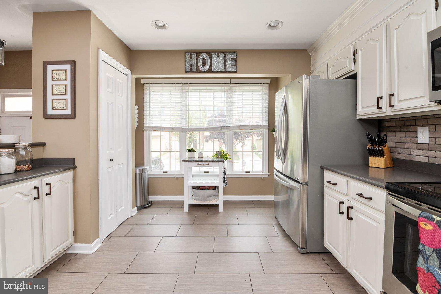 HUNTERS RUN - Residential