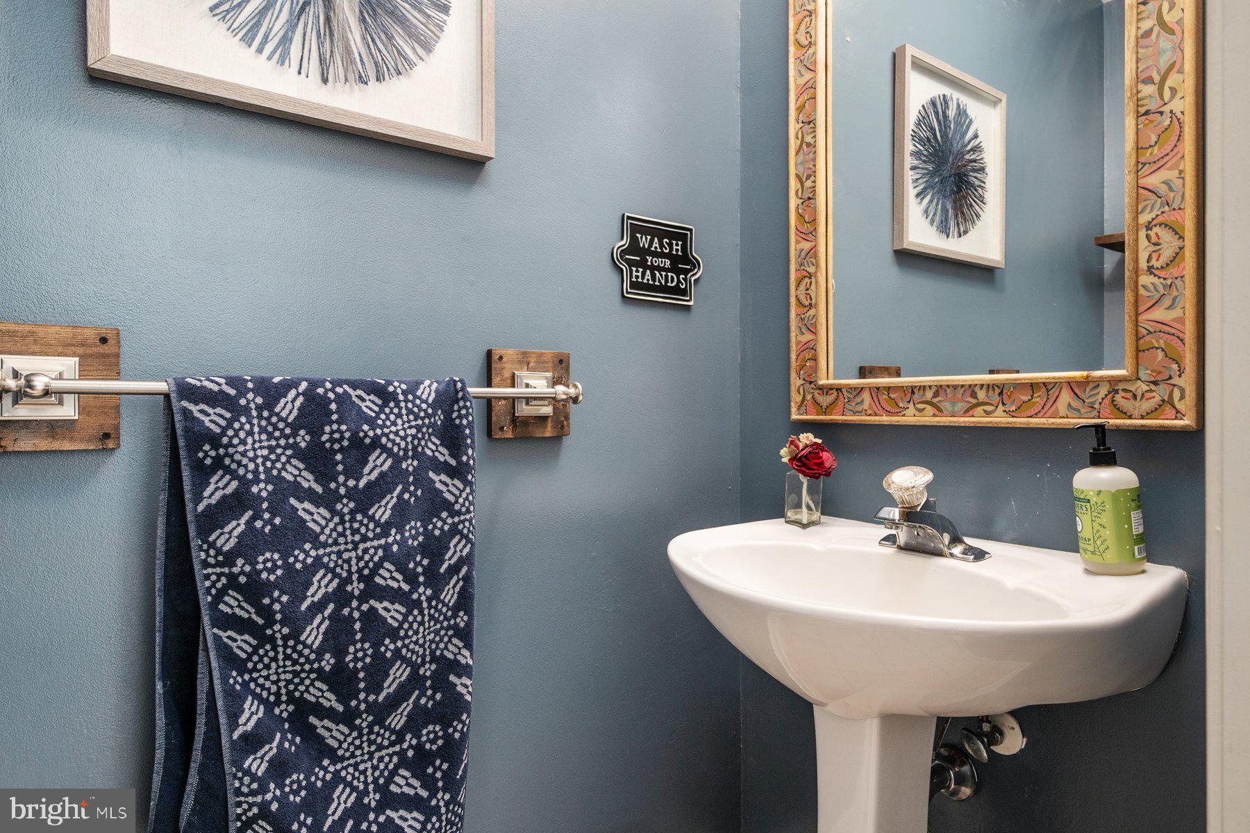 HUNTERS RUN - Residential