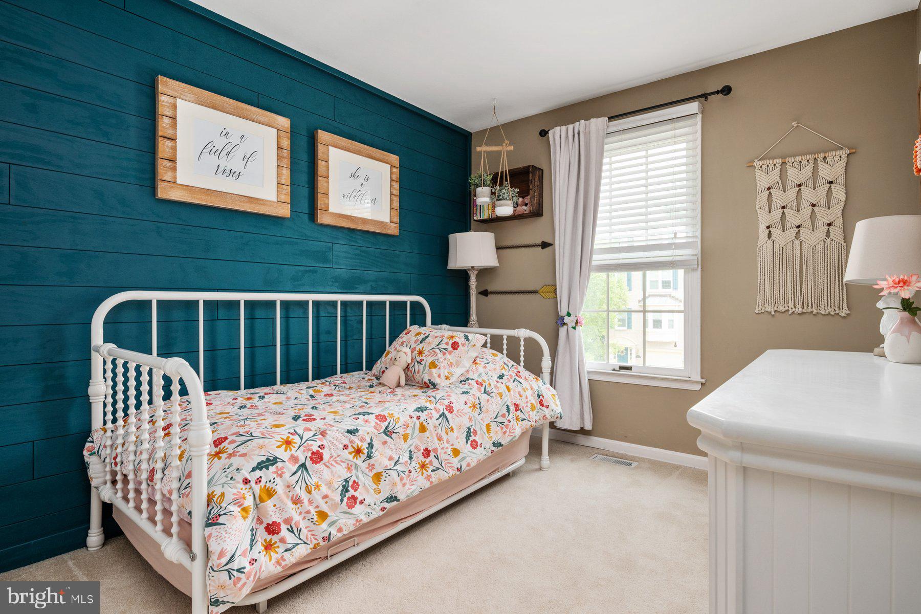 HUNTERS RUN - Residential