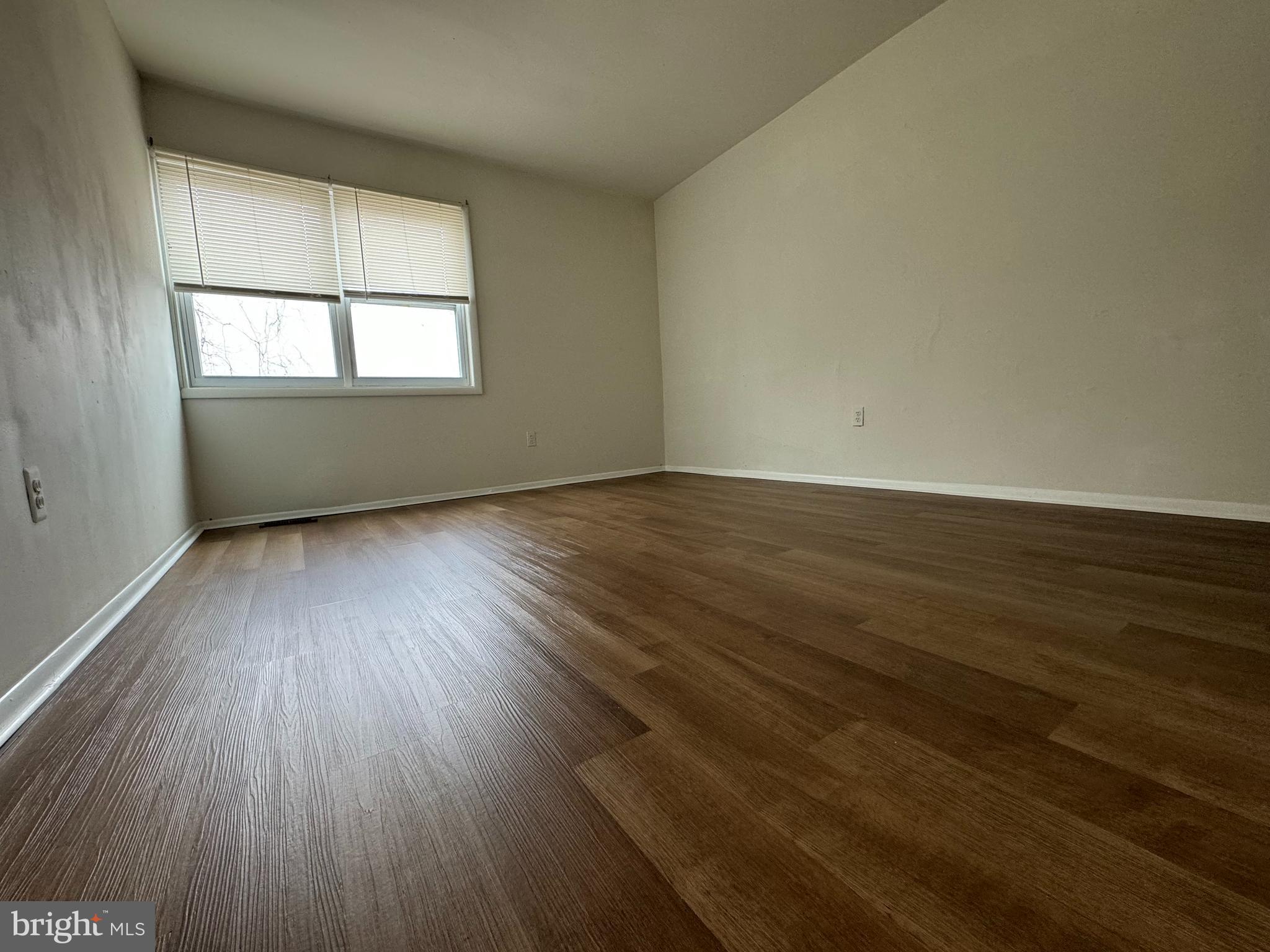 WATER GATE - Residential