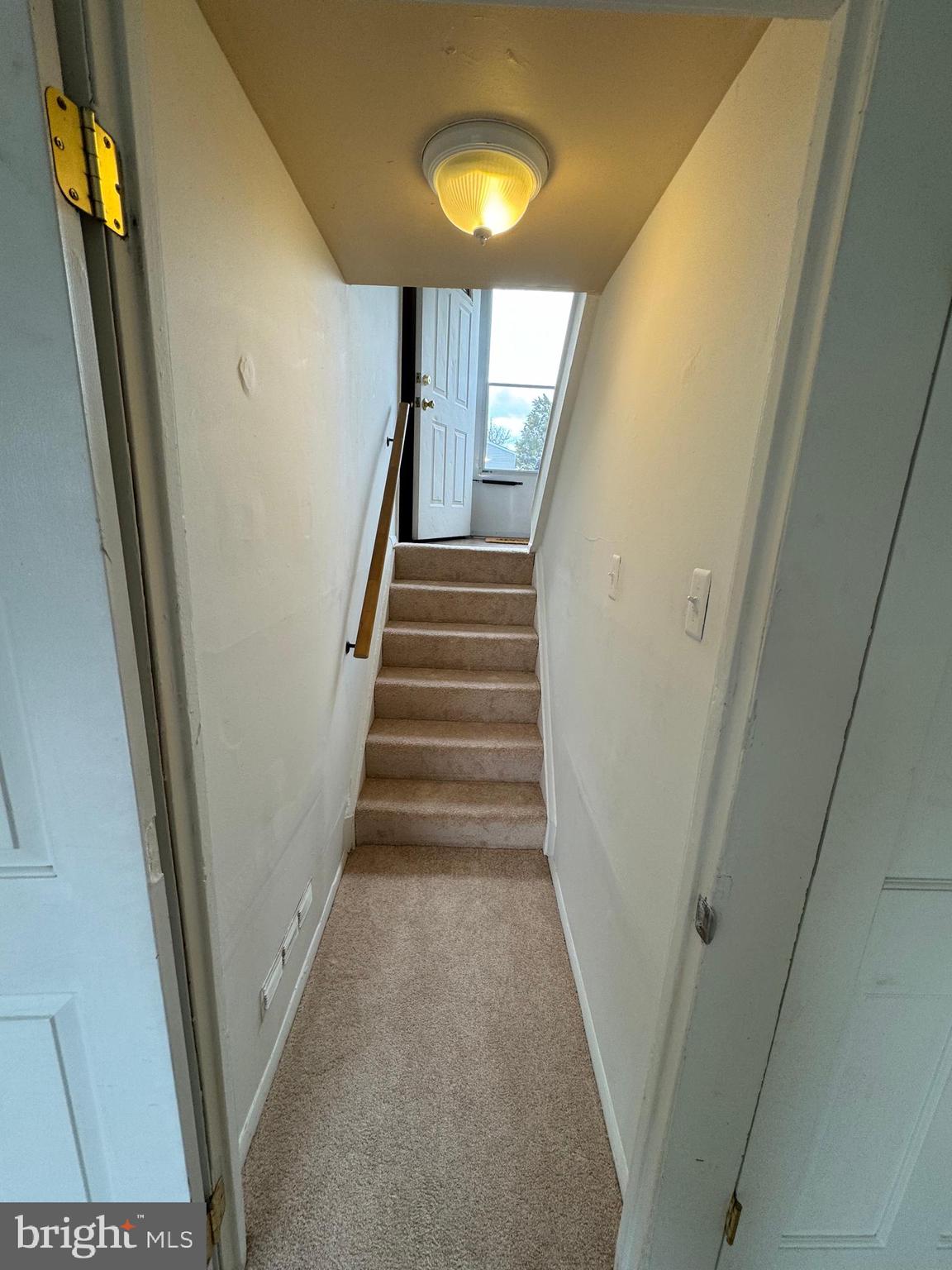 WATER GATE - Residential