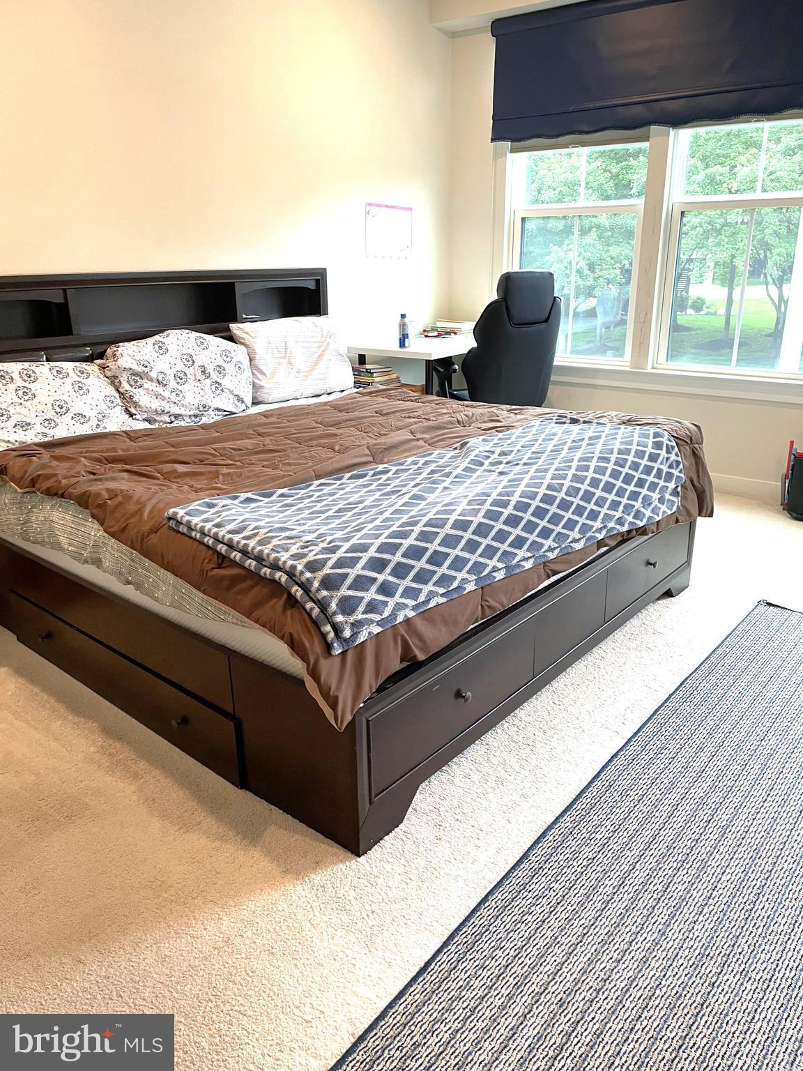 WATERVIEW AT WOODLAND PARK - Residential Lease