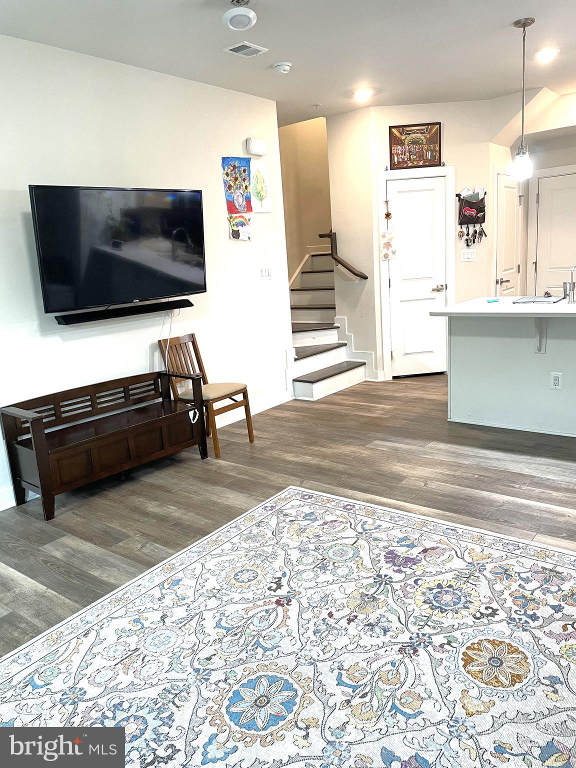 WATERVIEW AT WOODLAND PARK - Residential Lease