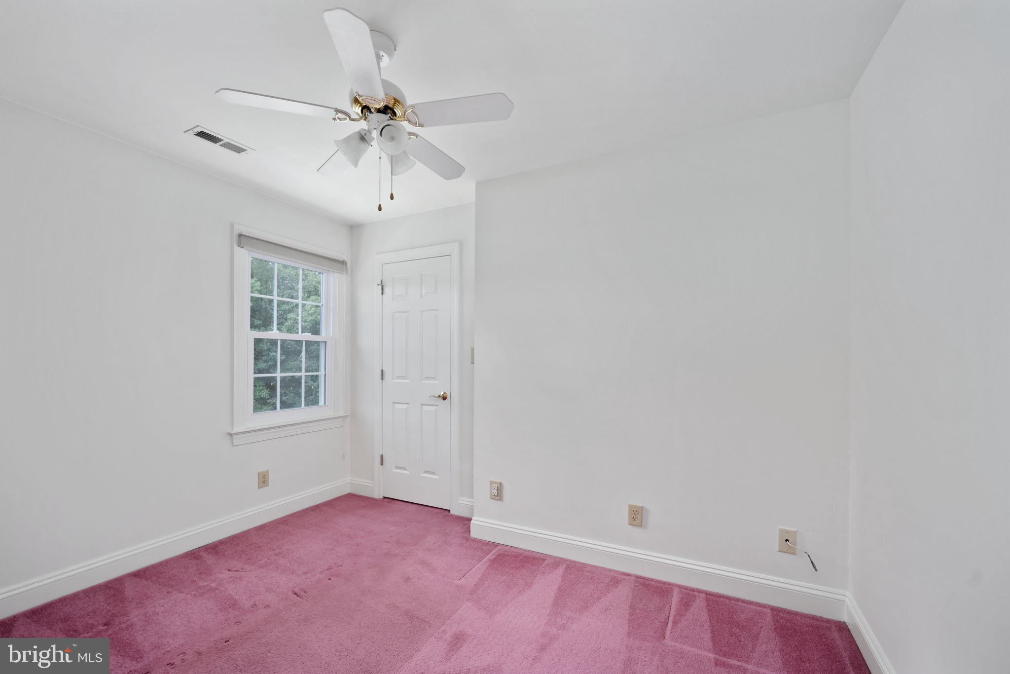 THE GREENS AT LEE'S HILL - Residential