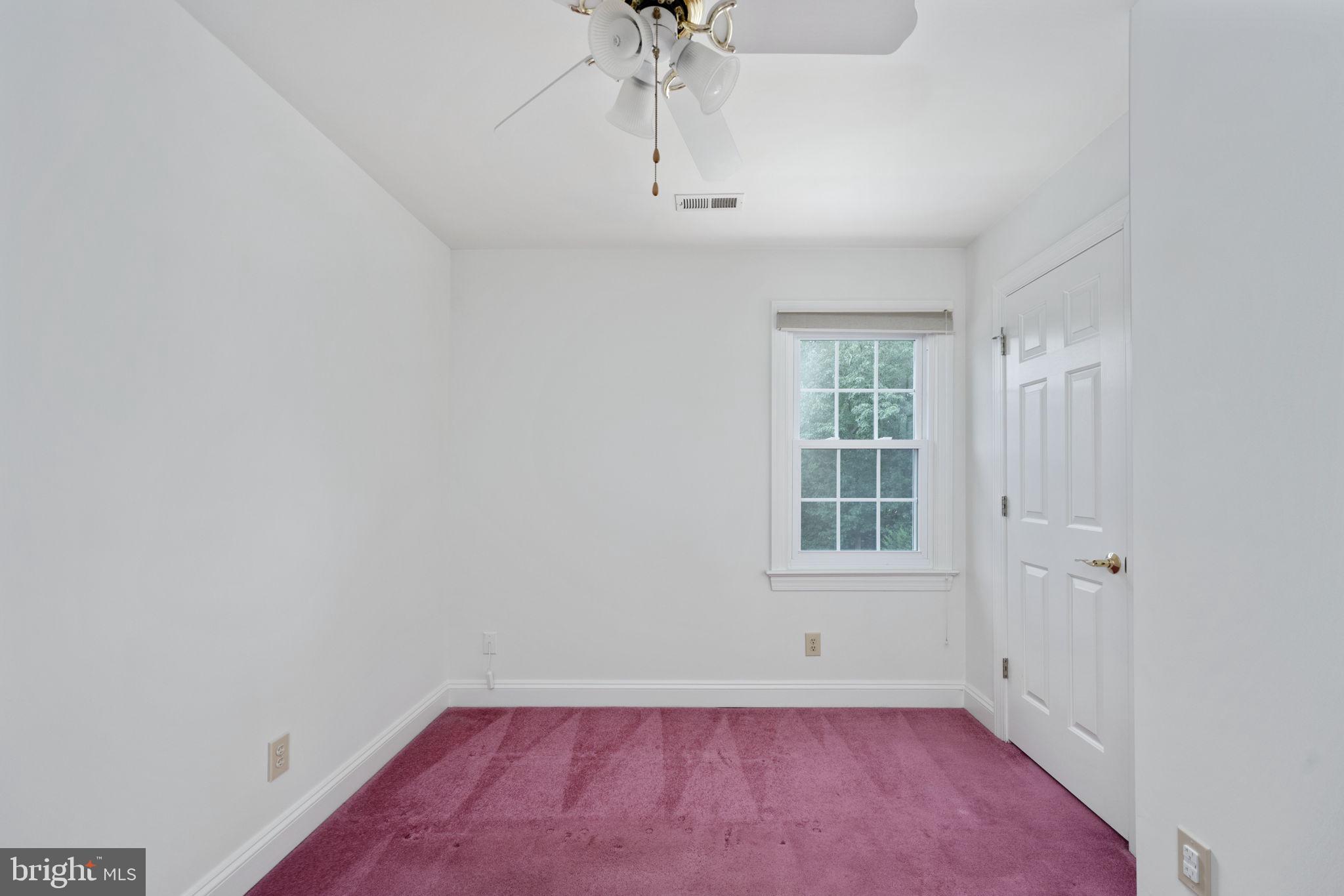 THE GREENS AT LEE'S HILL - Residential