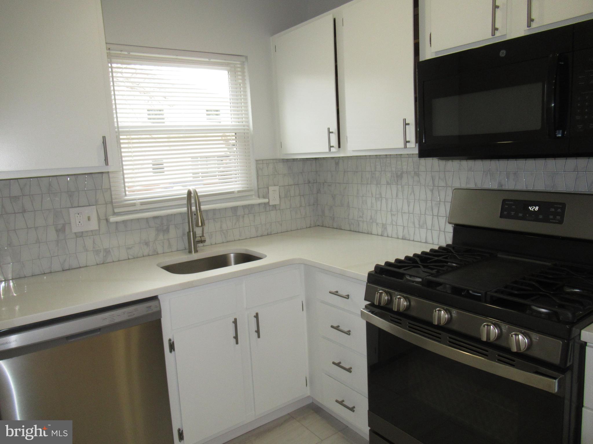 SCOTCHBROOK - Residential