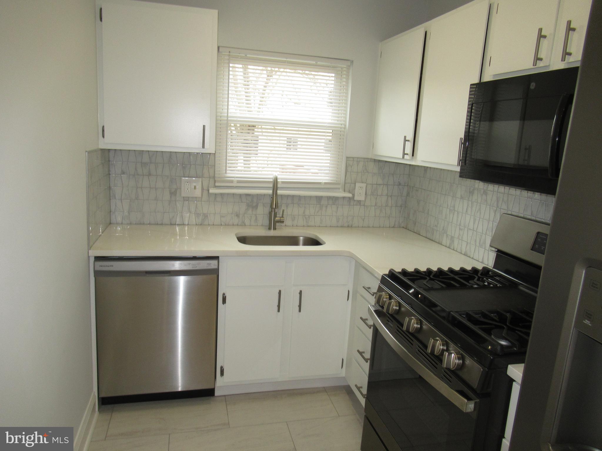 SCOTCHBROOK - Residential