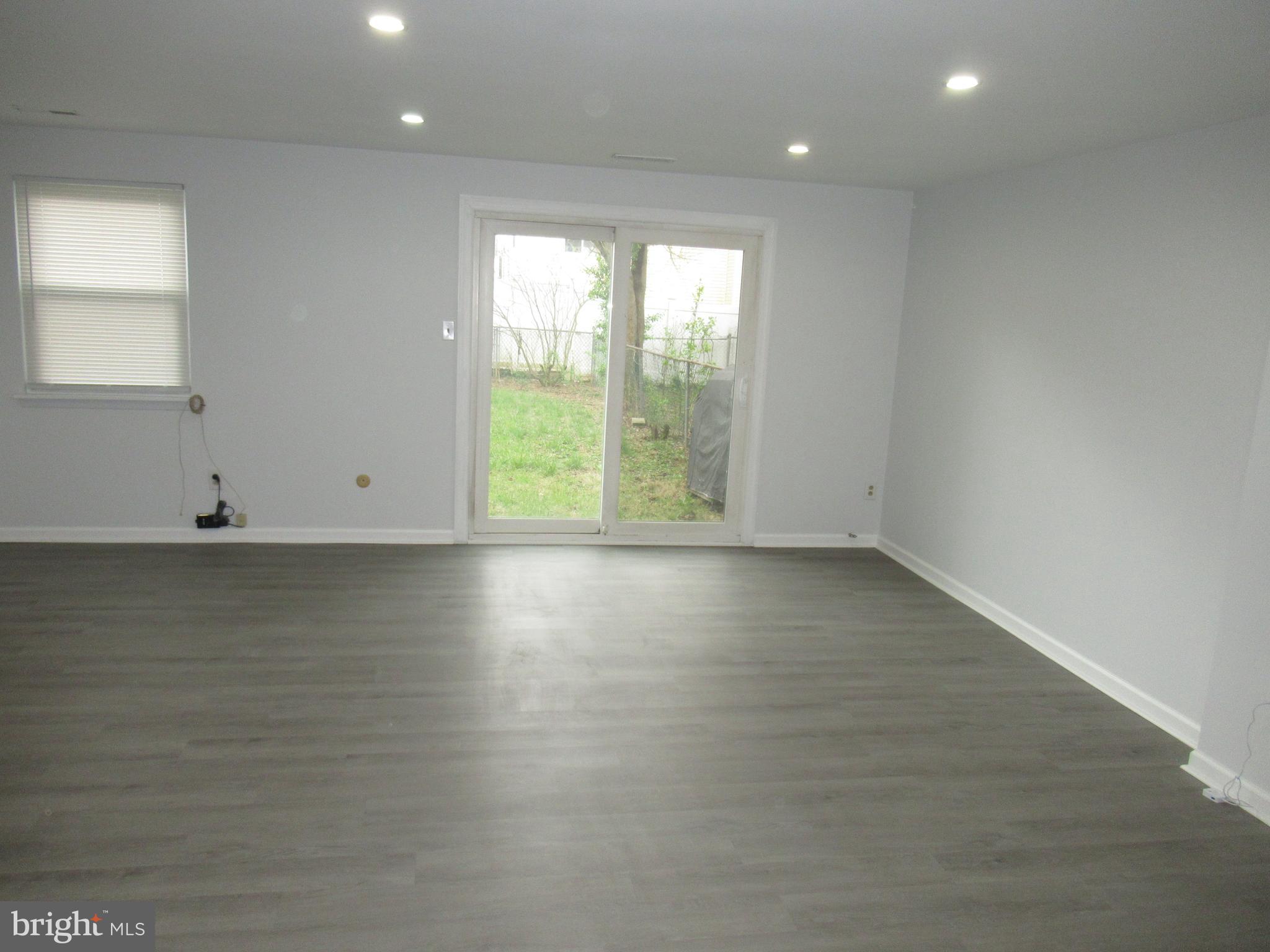 SCOTCHBROOK - Residential