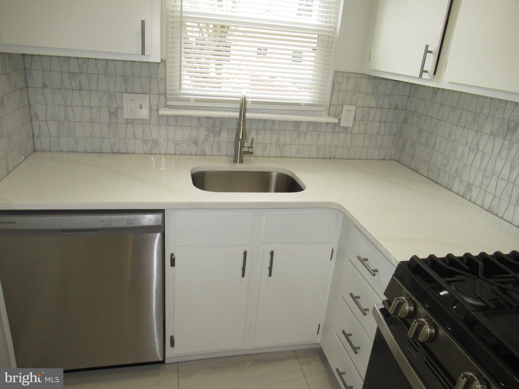 SCOTCHBROOK - Residential