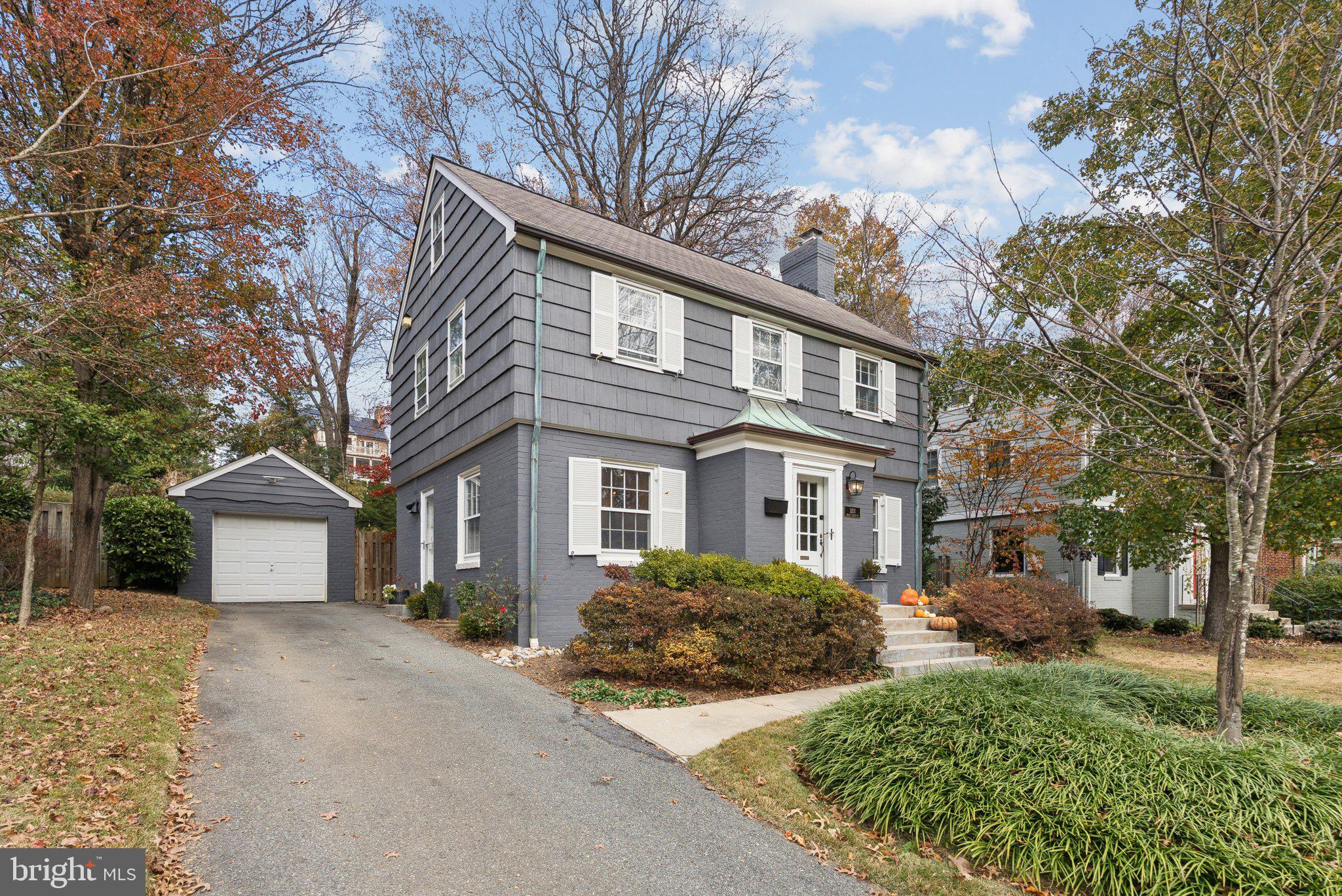 3231 BEECH STREET NW