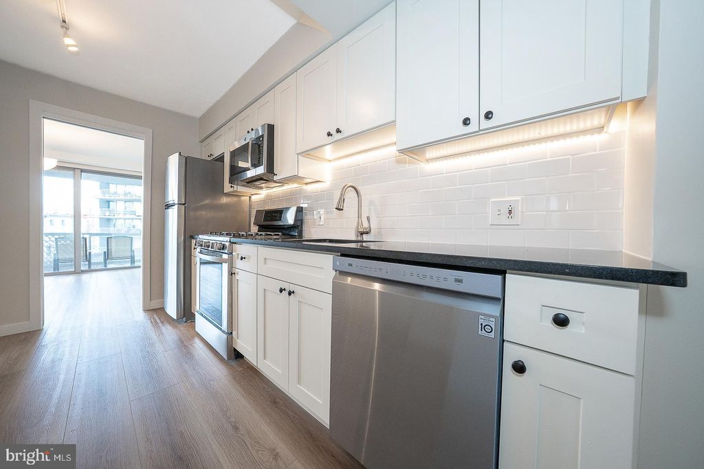 Photo of 2401 - 00 Pennsylvania Avenue #4A10, PHILADELPHIA, PA 19130 (MLS # PAPH2577314)