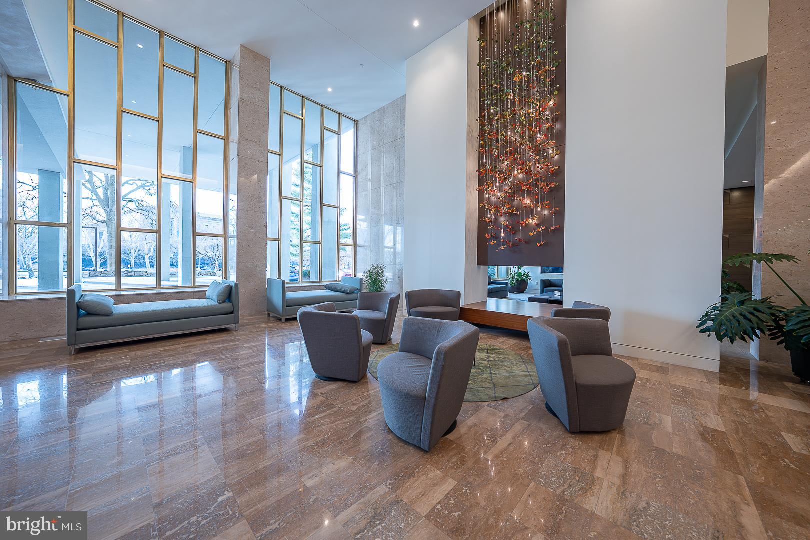 ART MUSEUM AREA - Residential