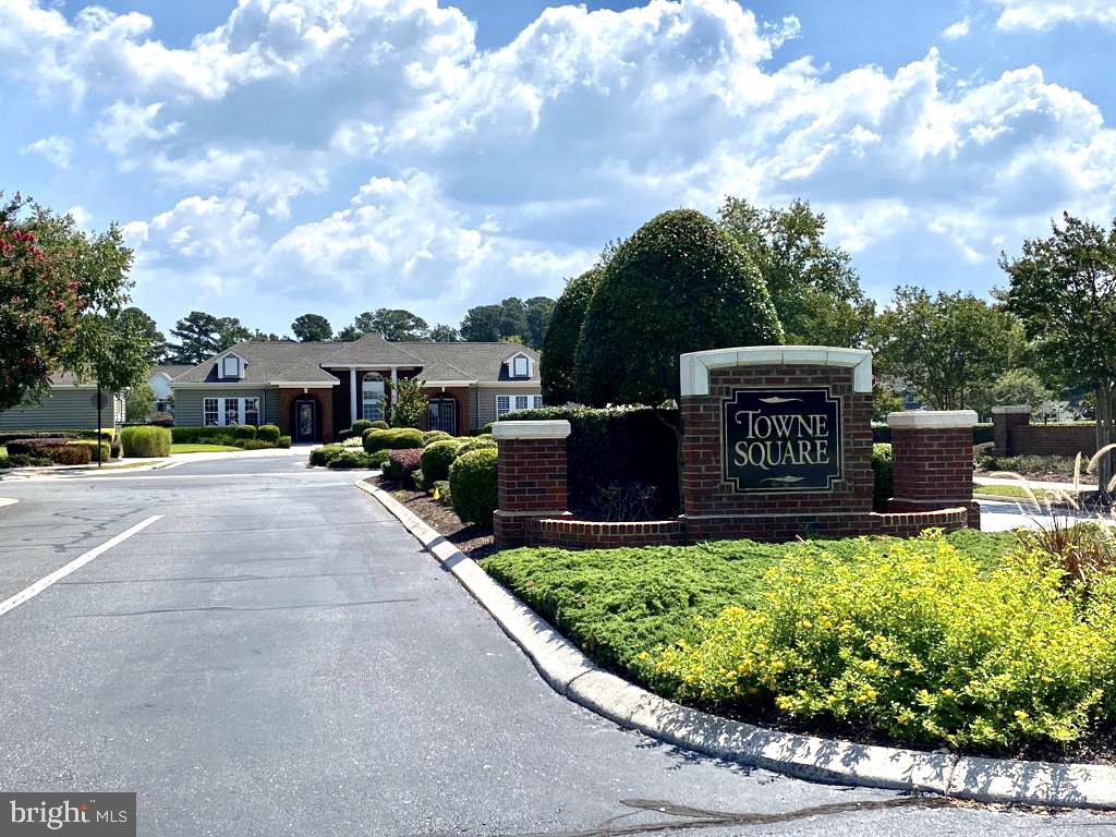 TOWNE SQUARE BATTERY PARK - Residential Lease