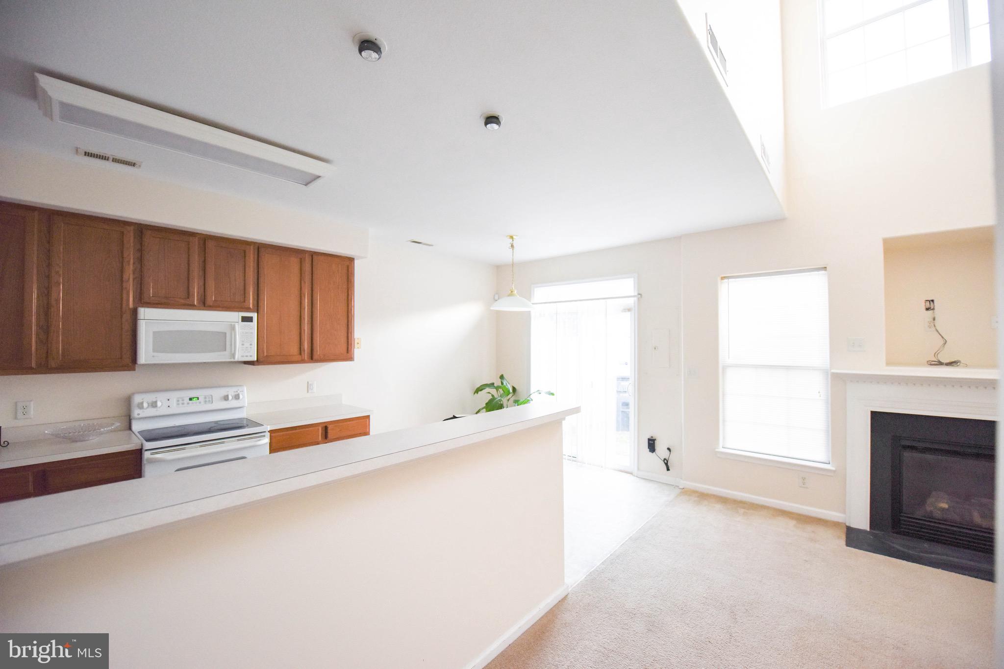 TOWNE SQUARE BATTERY PARK - Residential Lease