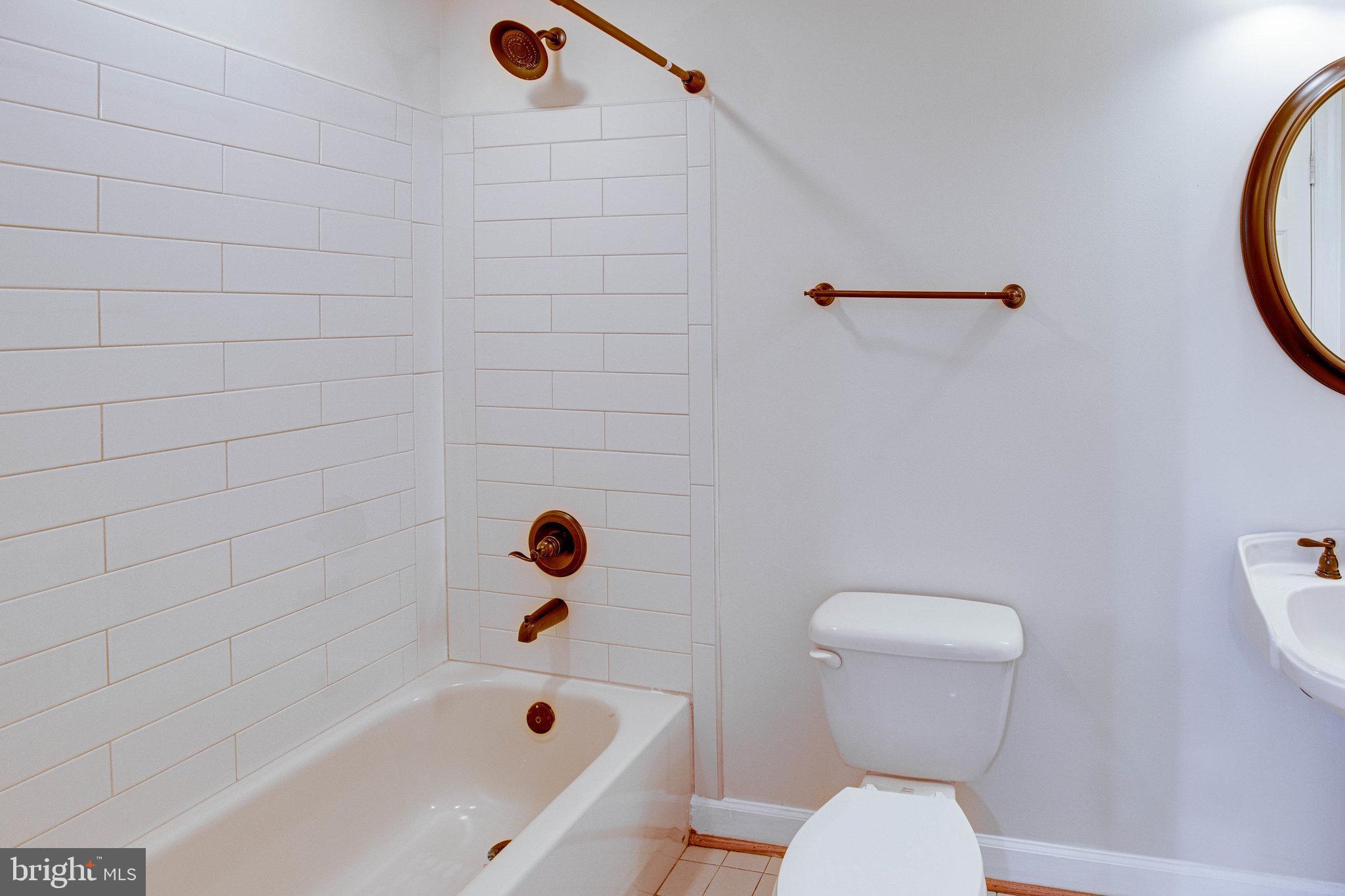 BRITTANY - Residential