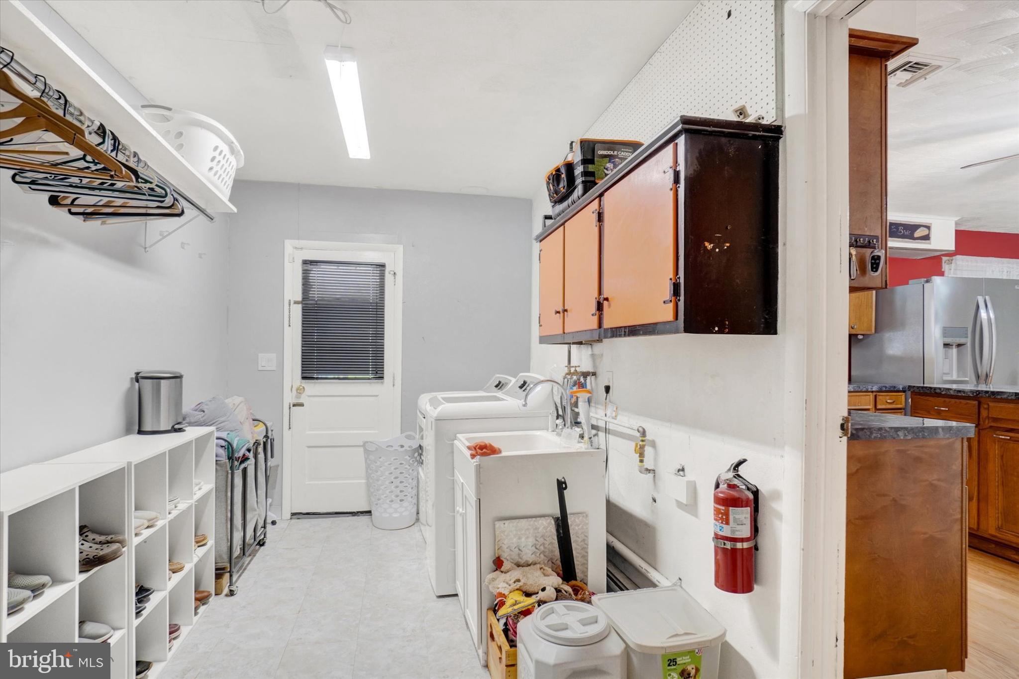 TOWER VILLAGE - Residential