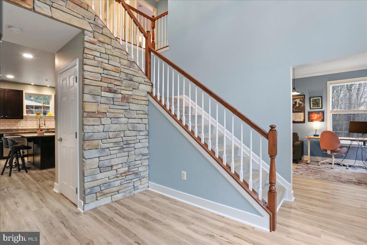 HOLTZINGER OVERLOOK - Residential